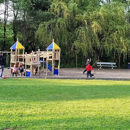 6/8 Personnes Confort 펜션 *