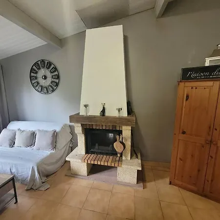 펜션 6/8 Personnes Confort Saint-Martin-des-Besaces