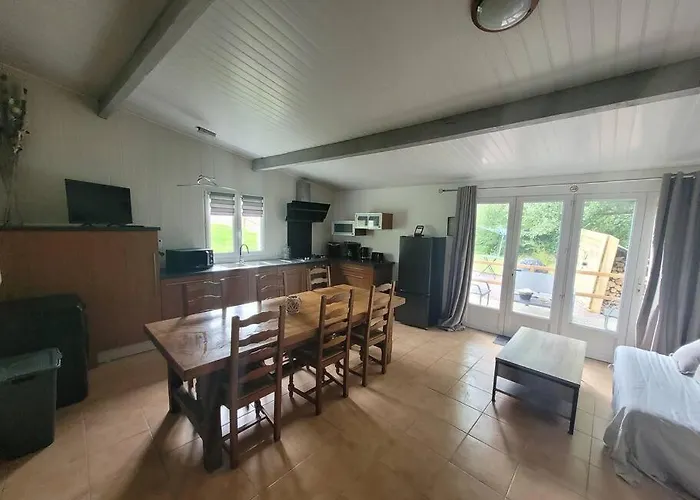 בית נופש 6/8 Personnes Confort *