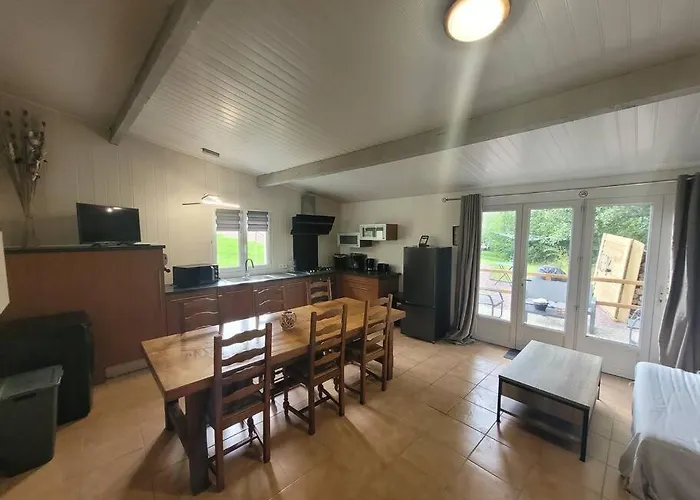 6/8 Personnes Confort בית נופש