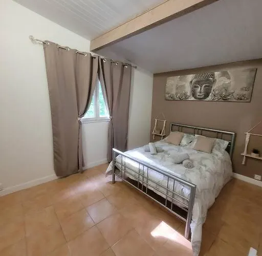 6/8 Personnes Confort בית נופש Saint-Martin-des-Besaces