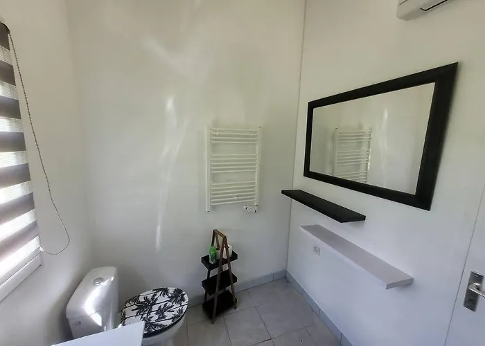 6/8 Personnes Confort בית נופש *