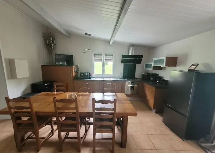 6/8 Personnes Confort בית נופש *