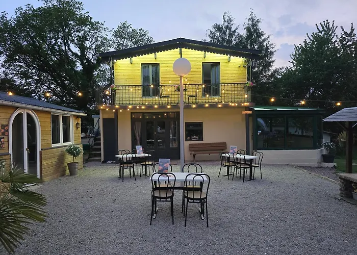 6/8 Personnes Confort * Saint-Martin-des-Besaces